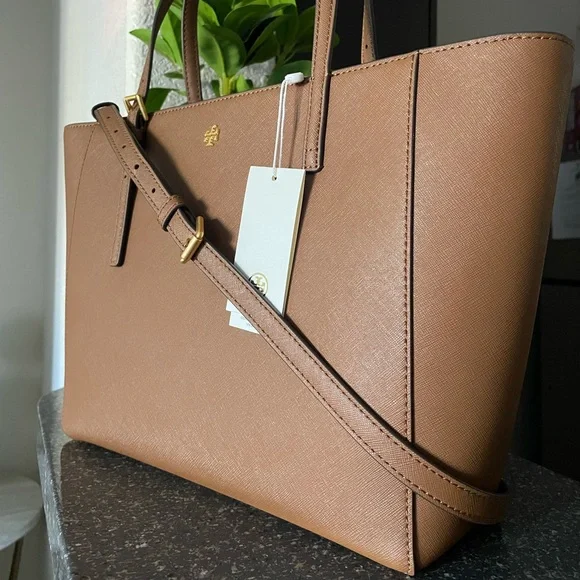 New ✨Authentic Emerson Tory Burch tote bag - Picture 2 of 15